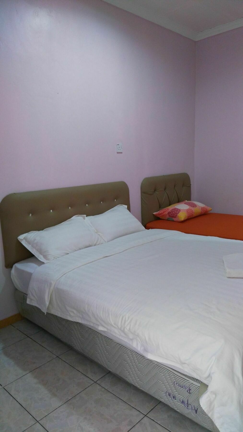 Huda Inn Pantai Cenang  Exterior photo